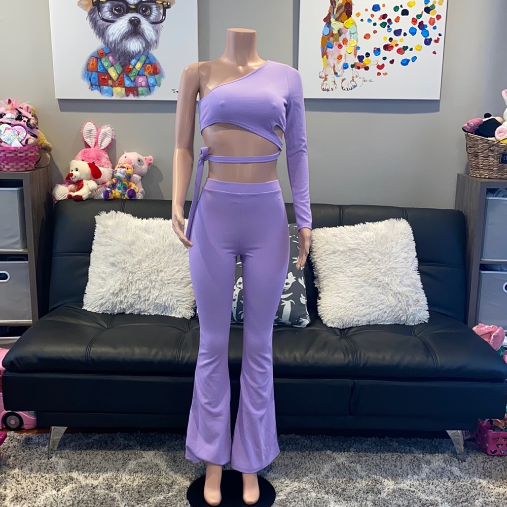 NWT The Seraphina Collection Limited Edition Lavender 2 Piece Pant Set Small S